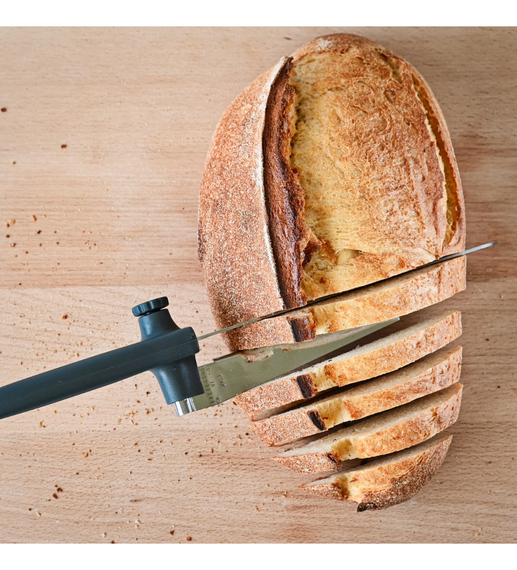 Bread Knife with Guide